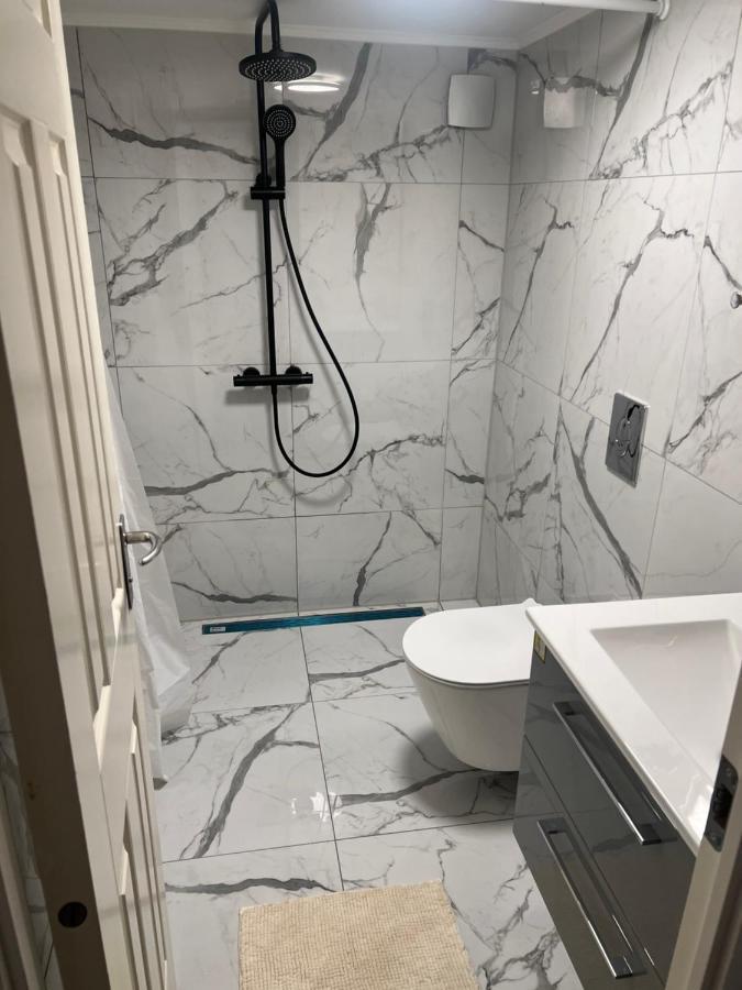 The Italian House 4 Apartment Олбор Екстериор снимка